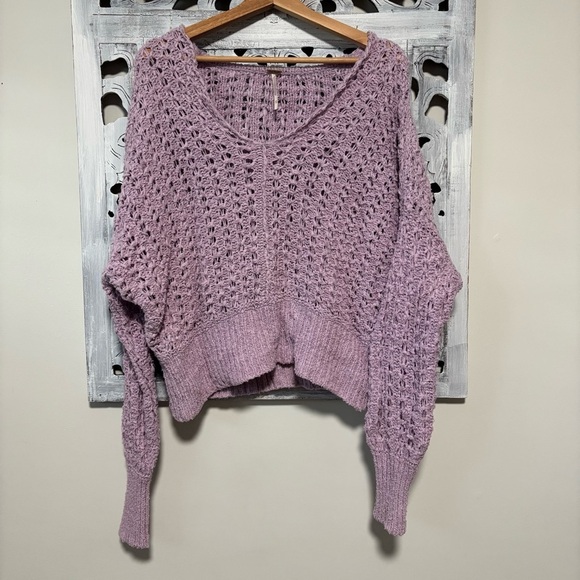 Free People Best Of You V Neck Crochet Oversized Purple Moon Lavender Sweater - Picture 6 of 10